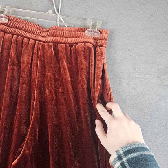 Baltic Born Archie Velvet Jogger Pants Cinnamon Size Small - Picture 6 of 9